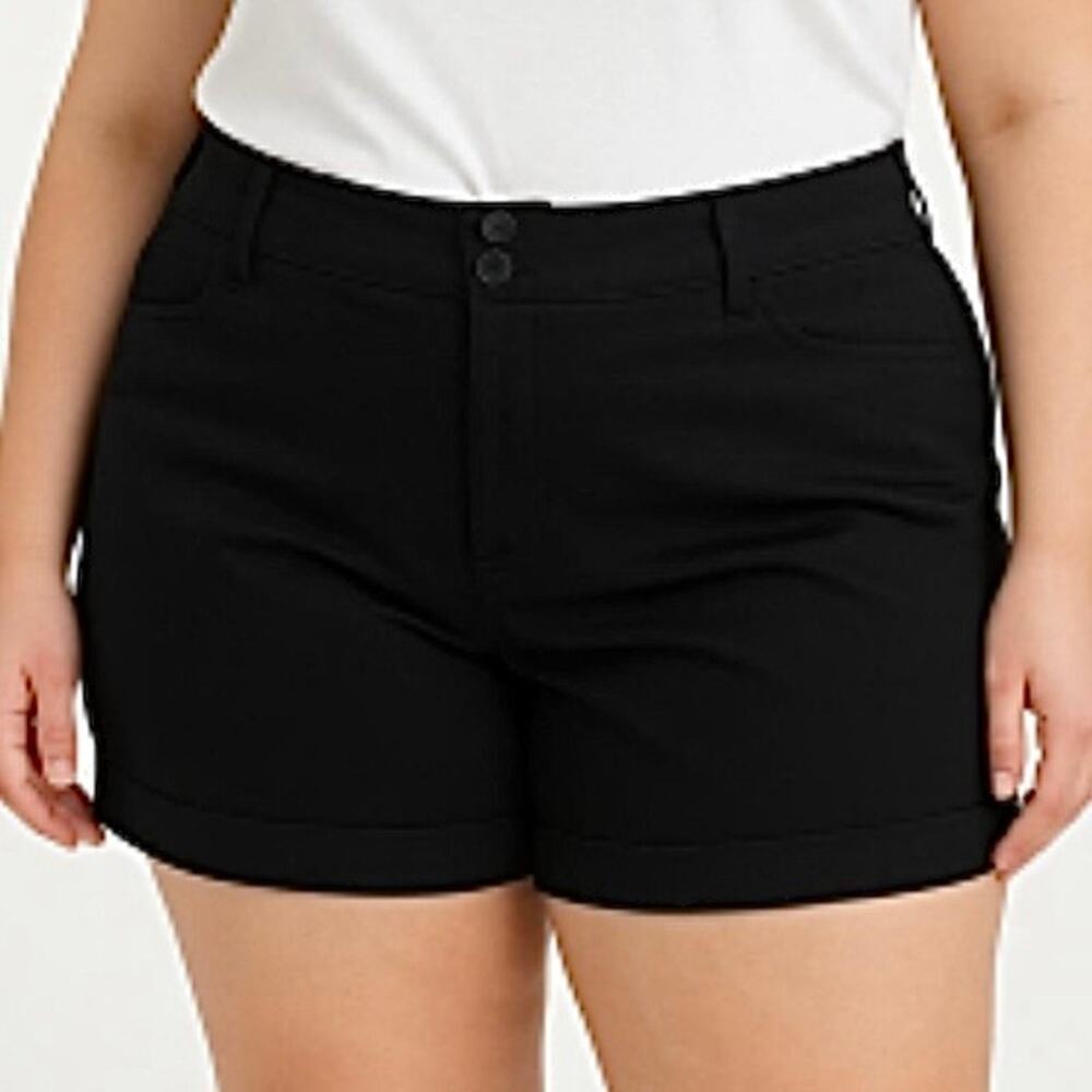 Torrid Black Button Front Shorts Plus Size 28 5-Pocket Bermuda Casual